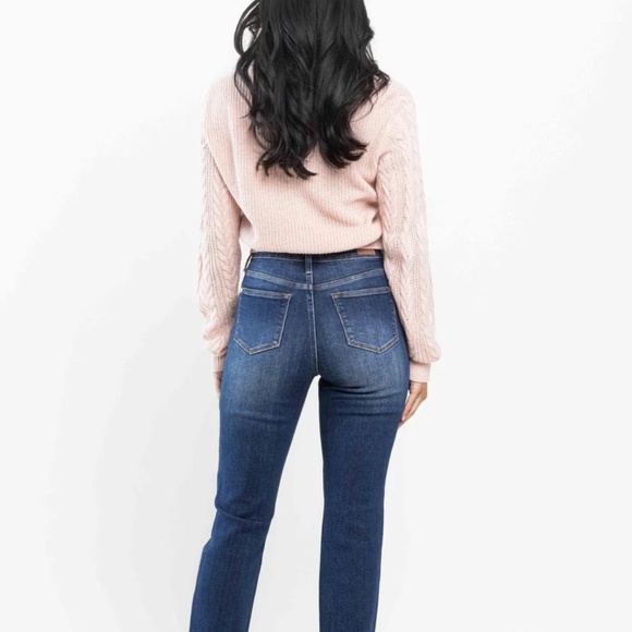 Judy Blue jeans~Size 11/30~frayed hem~excellent like new condition - Picture 4 of 15